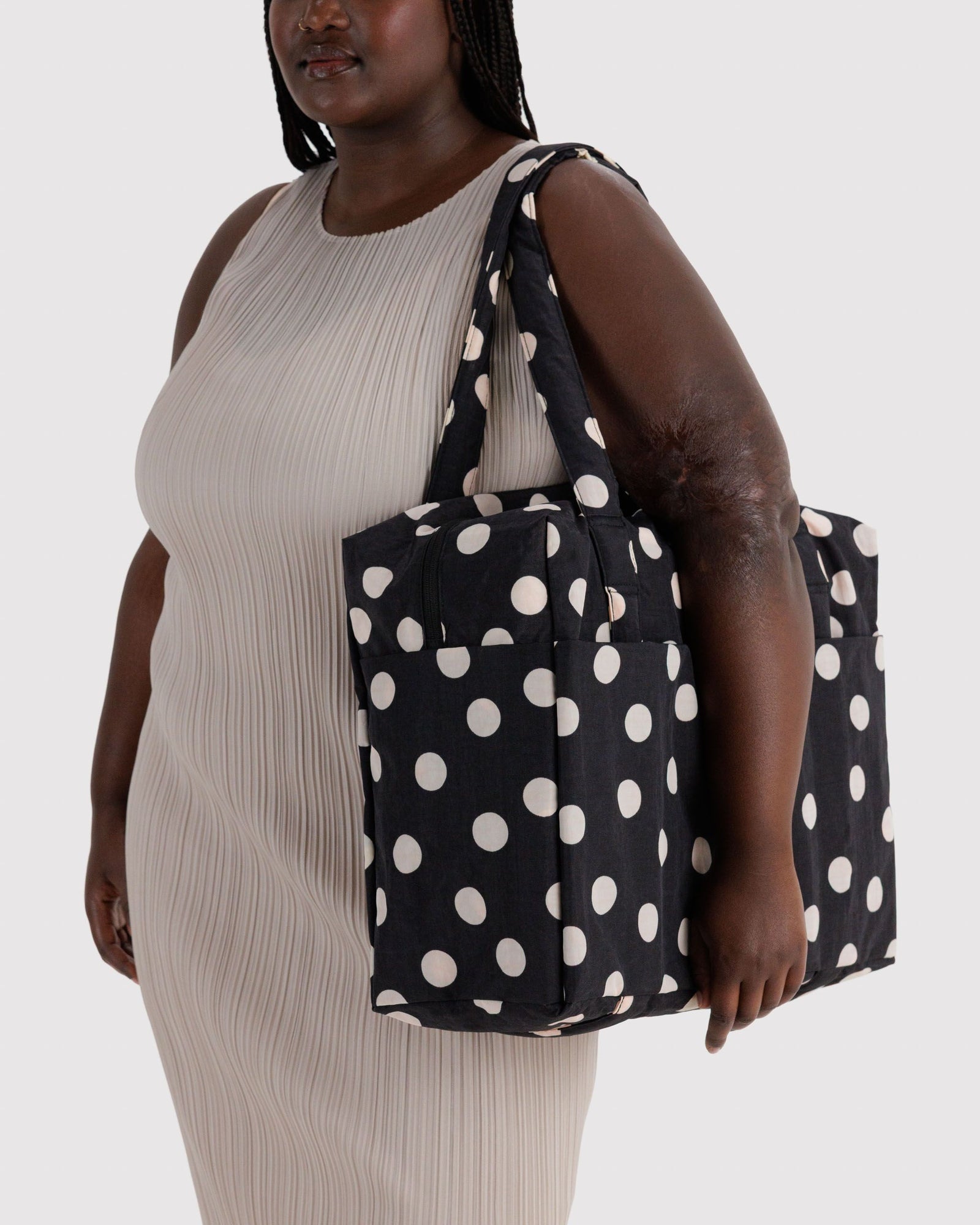 Cloud Carry-on - Black and Cream Polka Dot