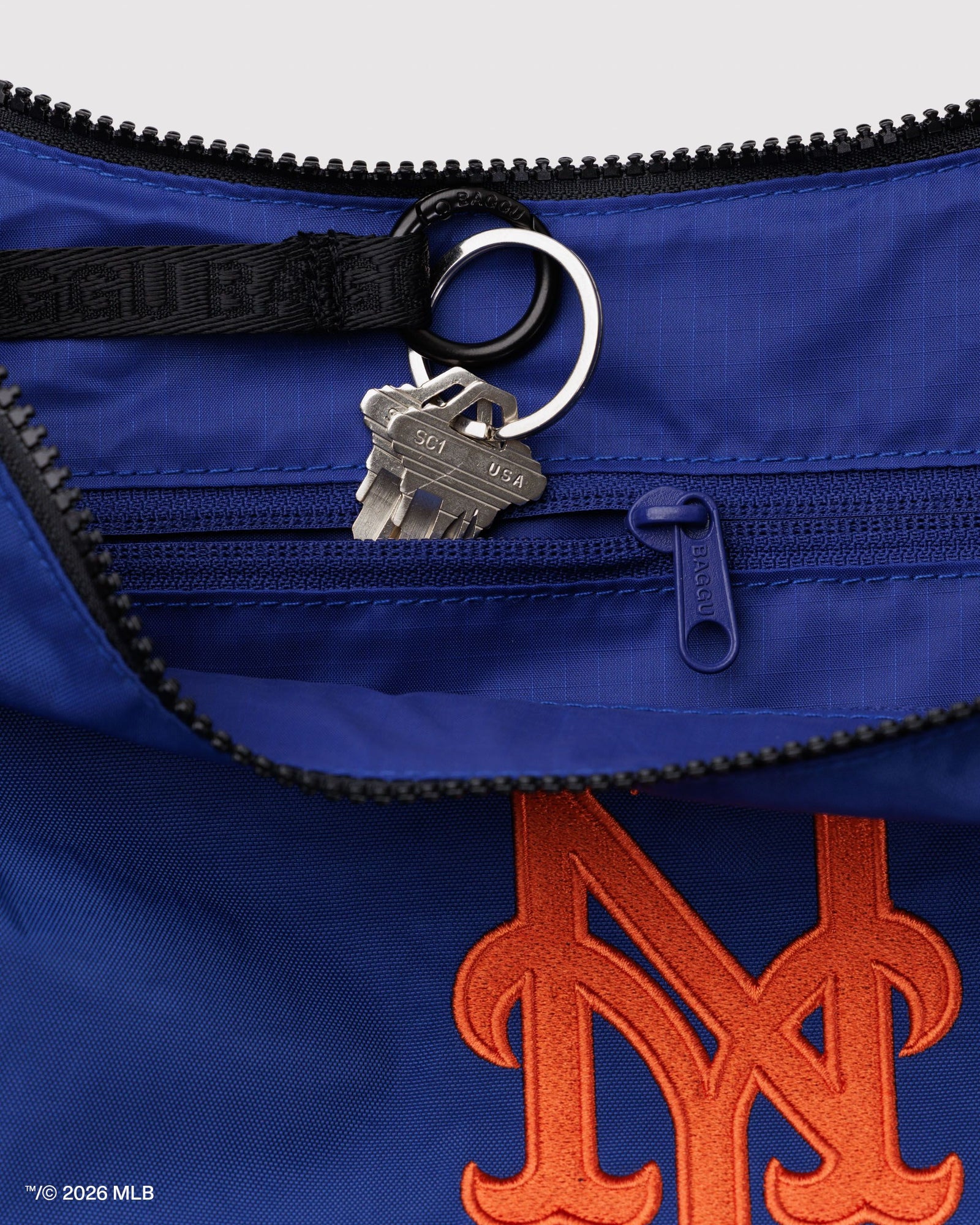 Medium Nylon Crescent Bag - New York Mets™